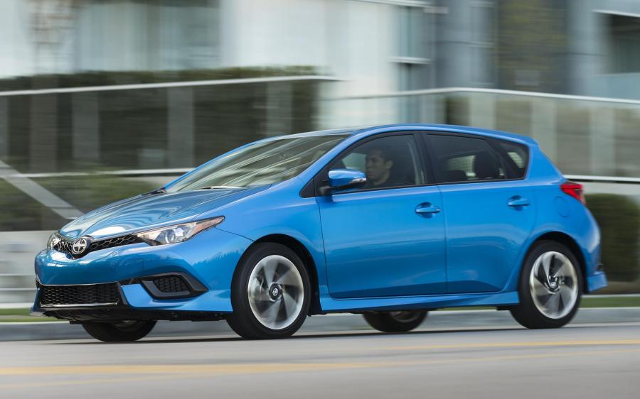 Scion iM '2015 - 16